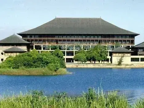 House committee explores measures to ease prison overcrowding